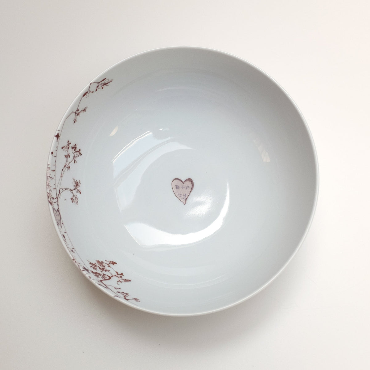 Personalized Birch Serving Bowl – Custom Initials in Heart Design