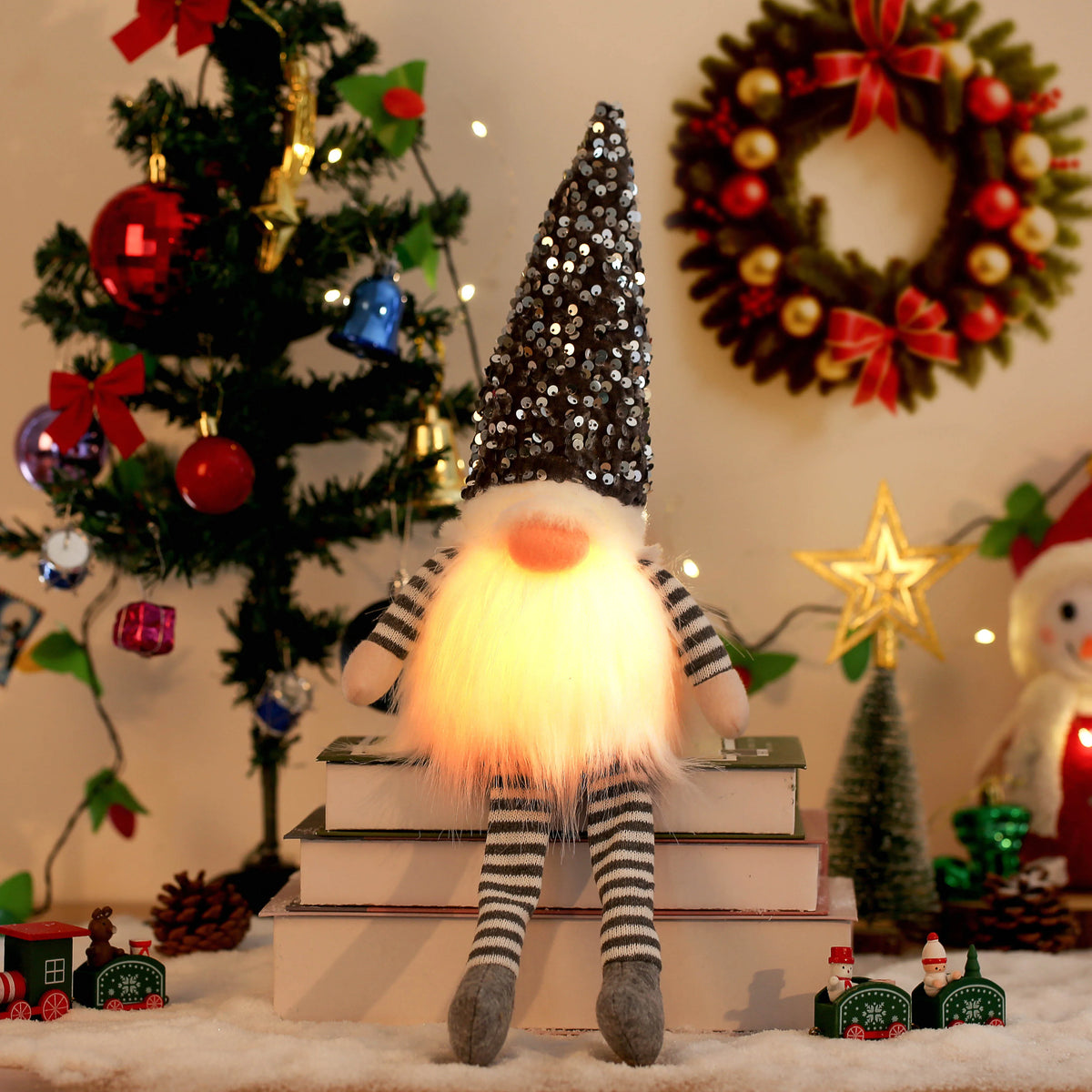 Glowing Christmas Gnome | LED Light-Up Holiday Decoration | 30cm & 45cm