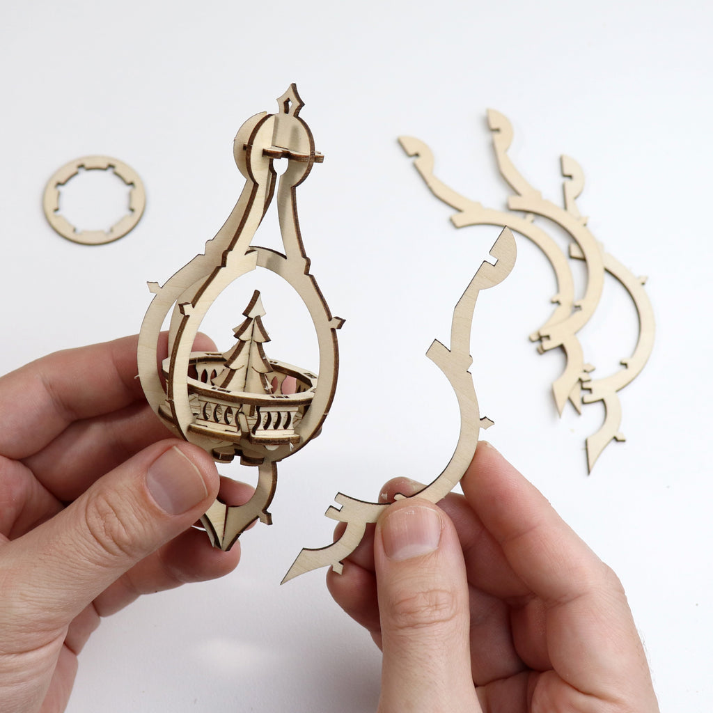 Happy Holidays DIY Christmas Bauble Kit