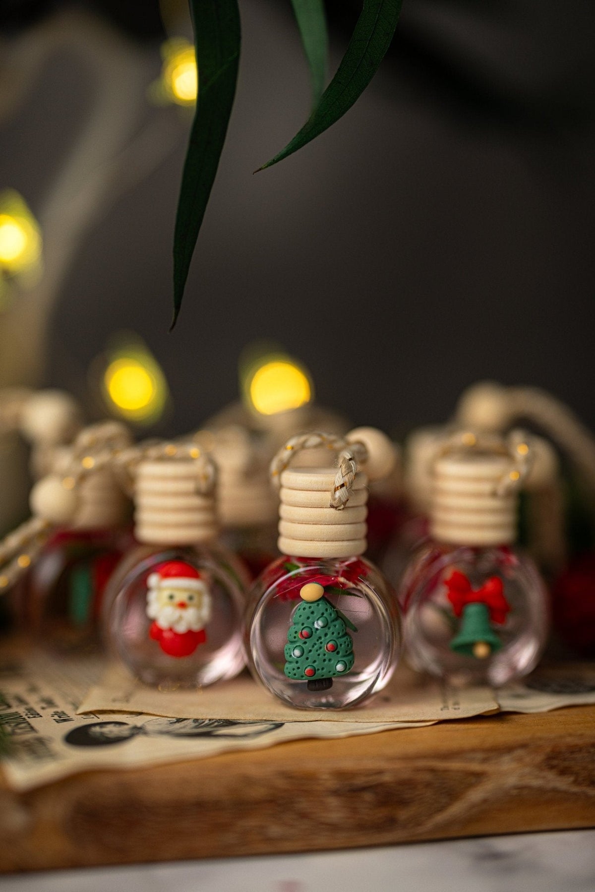 Christmas Car Diffuser | Luxury Holiday Car Air Freshener with Dried Botanicals