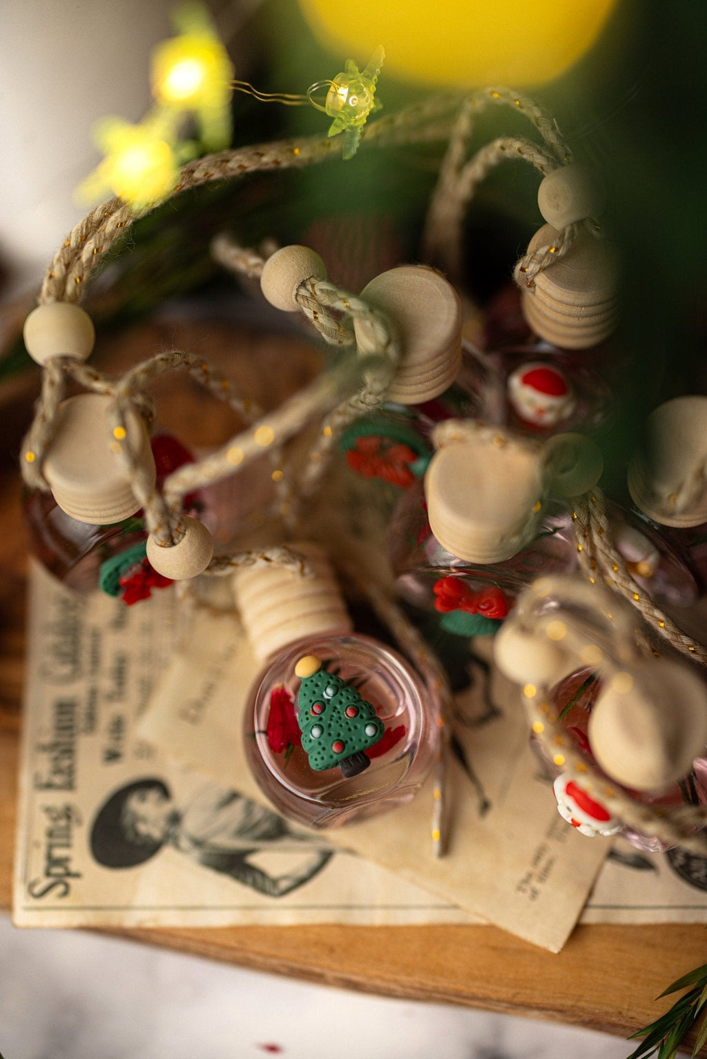 Christmas Car Diffuser | Luxury Holiday Car Air Freshener with Dried Botanicals